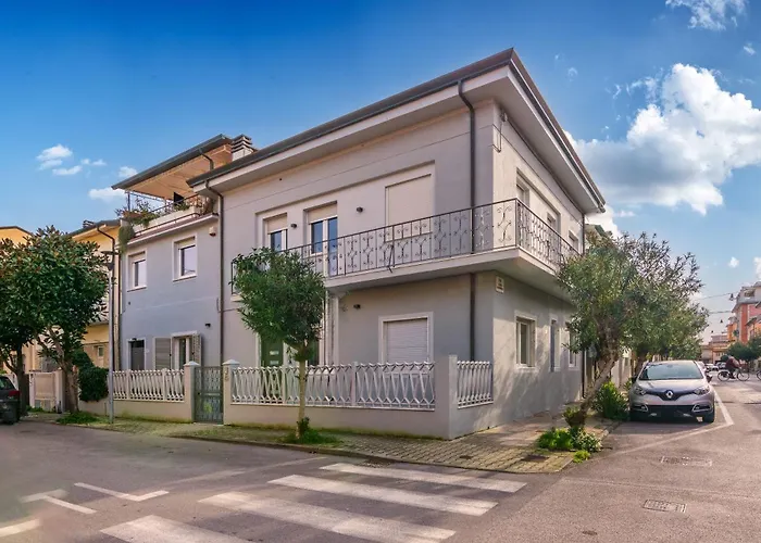 Da Antonio Ristrutturata Luglio 2023 Viareggio